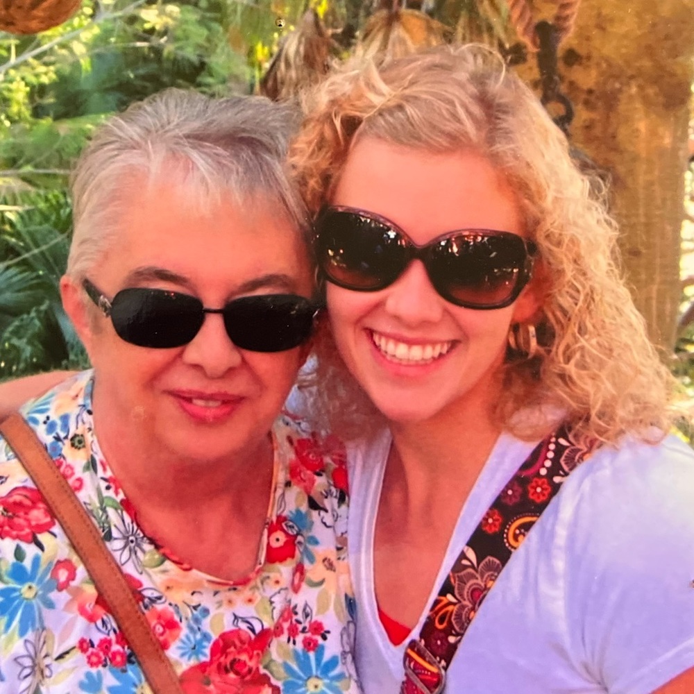 Meet your Posher, Christie